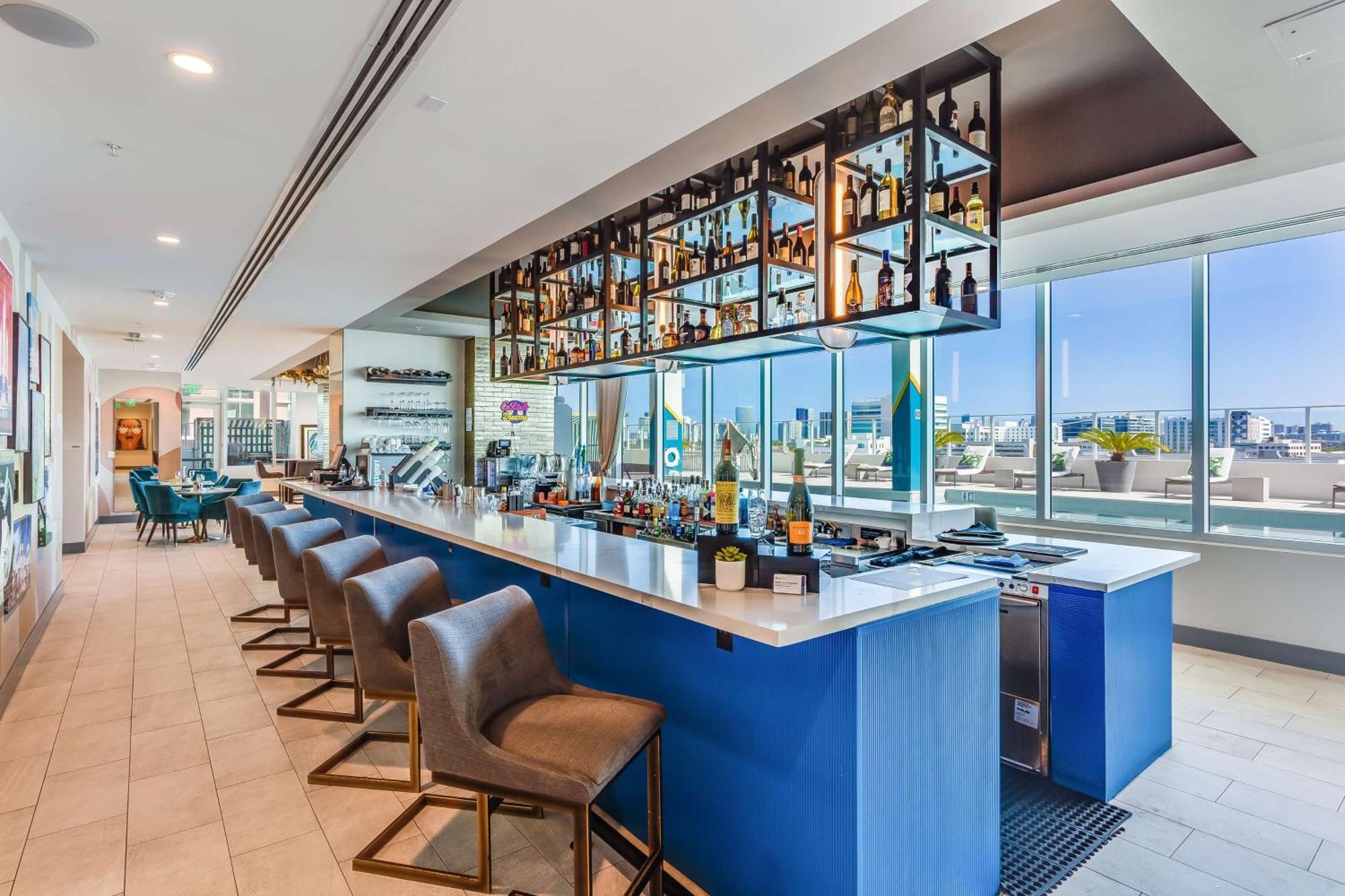 Serena Hotel Aventura Miami, Tapestry Collection By Hilton Exterior photo