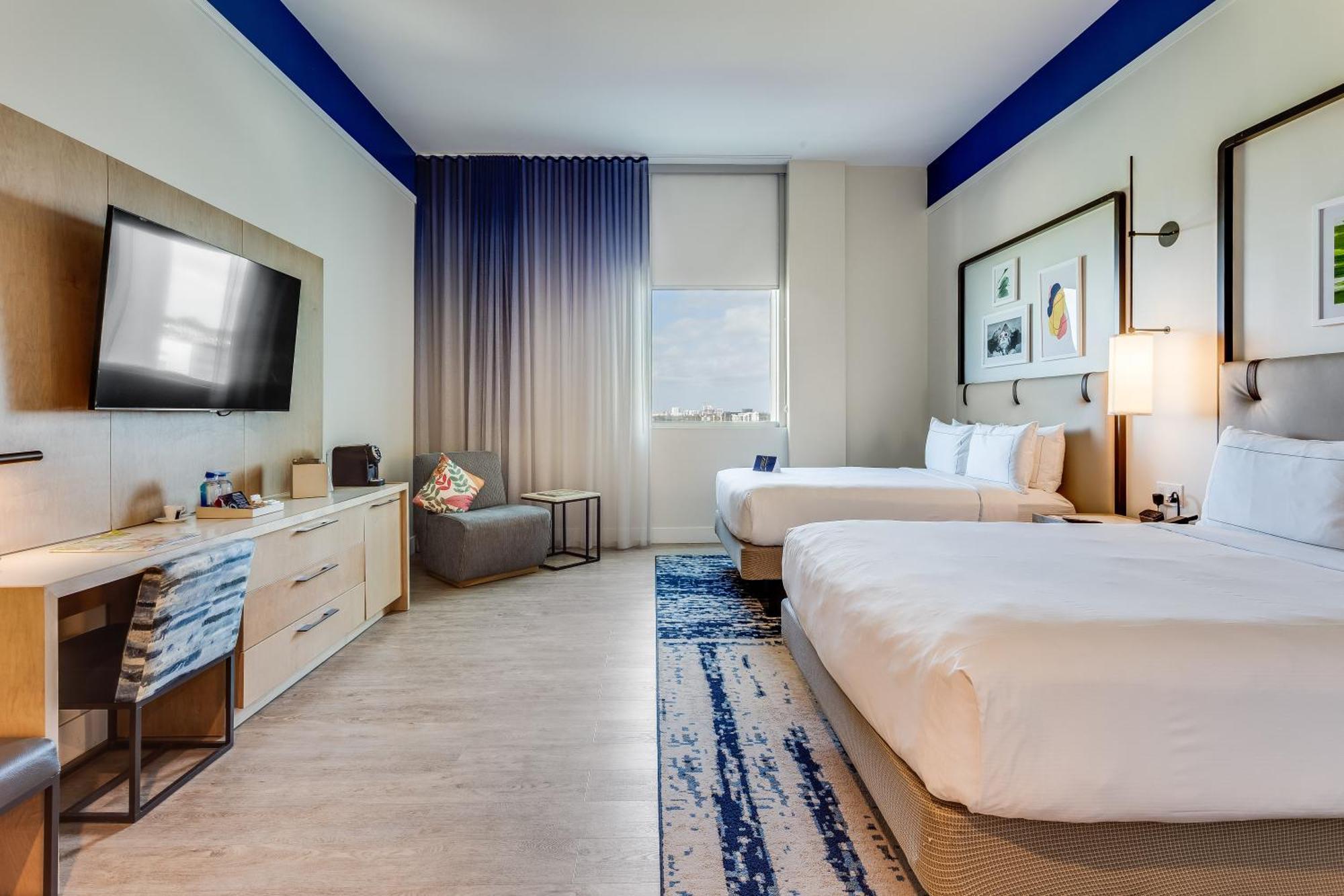 Serena Hotel Aventura Miami, Tapestry Collection By Hilton Exterior photo