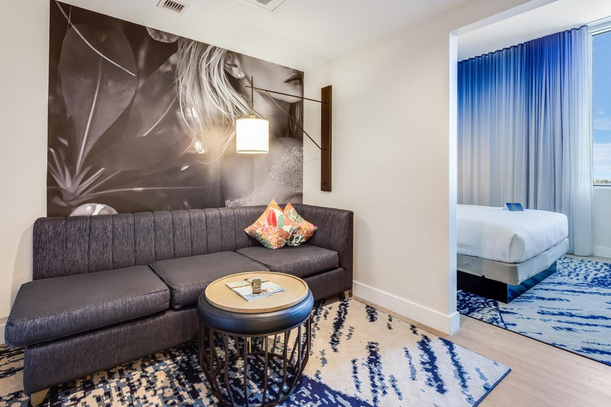 Serena Hotel Aventura Miami, Tapestry Collection By Hilton Exterior photo
