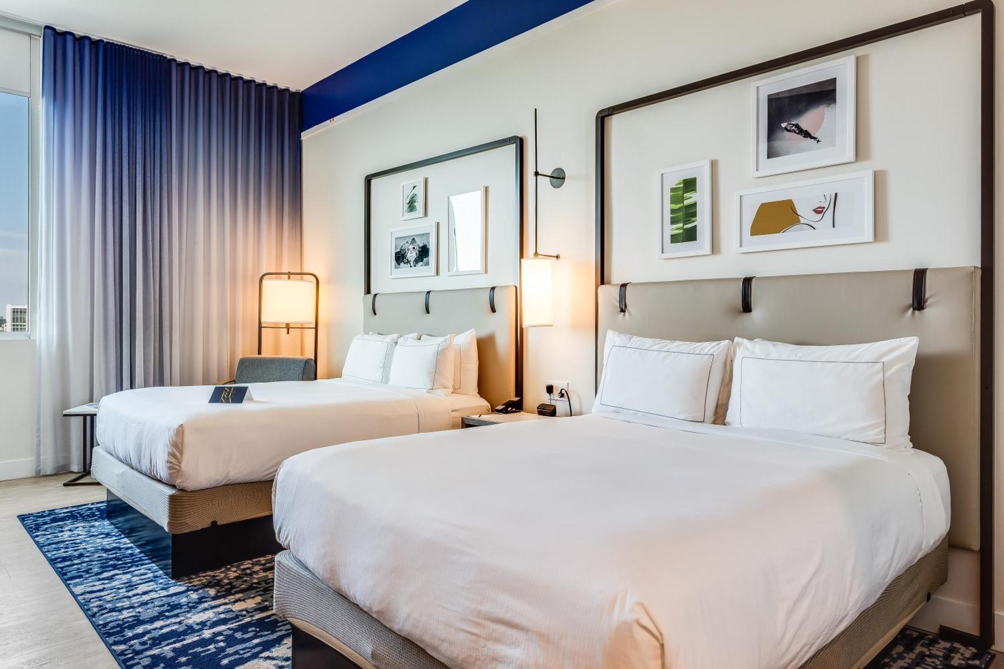 Serena Hotel Aventura Miami, Tapestry Collection By Hilton Exterior photo